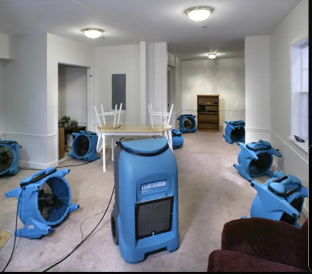 Air movers and dehumidifier setup for Water Damage Restoration in Venice